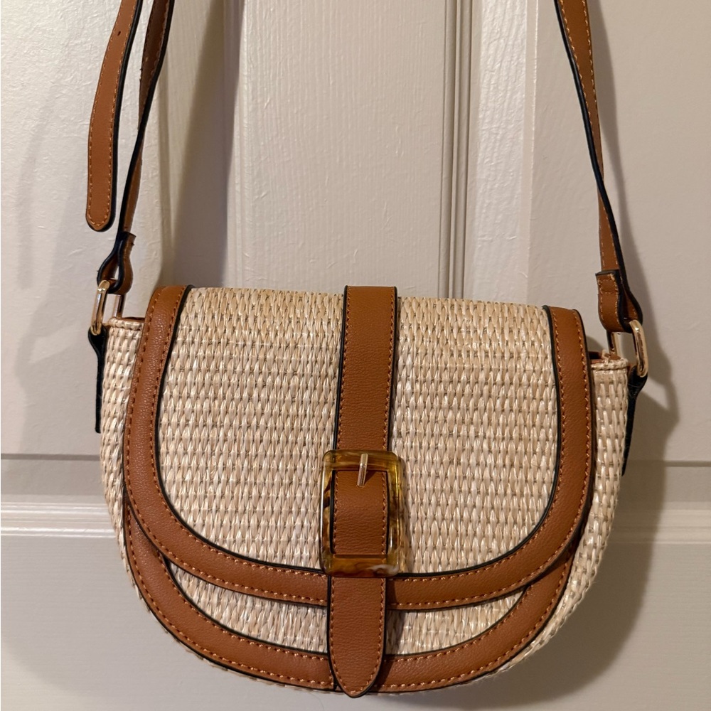 Stylish Izzy & Ali Tan and Cream Woven Crossbody Bag with Buckle Accent